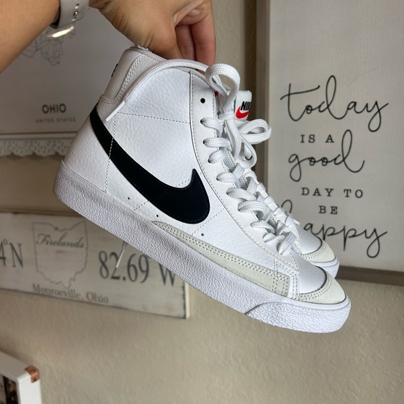 nike blazer mid 77 7y